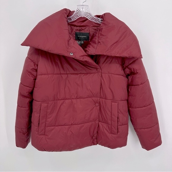 CCO Banana Republic NWT Short Puffer Coat Water Resistant Red Currant Size XS - Picture 3 of 11